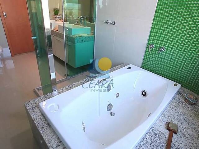 Apartamento para Venda em Fortaleza - 5